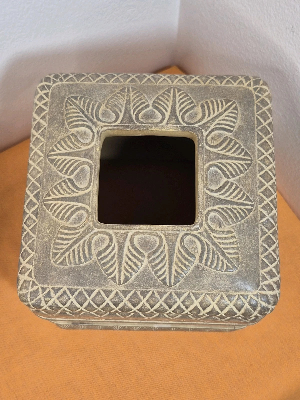India Ink Corinthian Tissue Box Cover Resin 6"x6"x6" | eBay