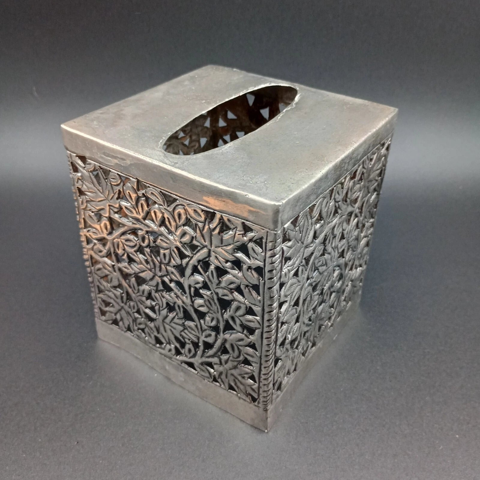 Metal Leaf Filigree Tissue Box Cover Heavy Silvertone | eBay