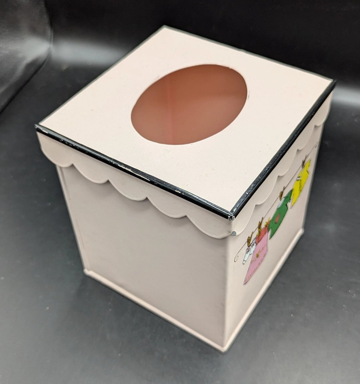 Tissue Box Cover Scalloped Edges Pink Laundry Room Funky Fun Metal | eBay