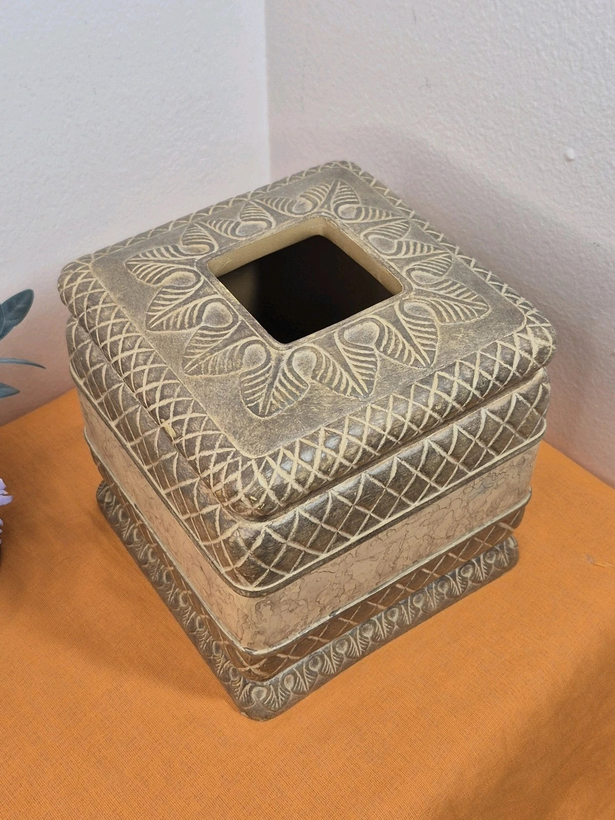 India Ink Corinthian Tissue Box Cover Resin 6"x6"x6" | eBay