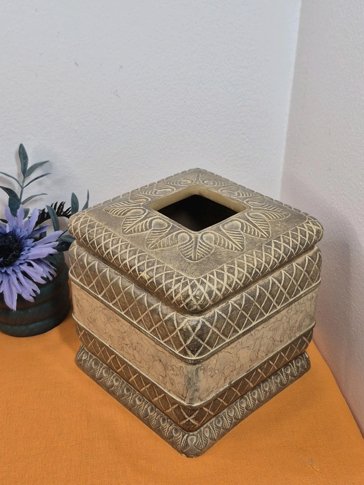 India Ink Corinthian Tissue Box Cover Resin 6"x6"x6" | eBay