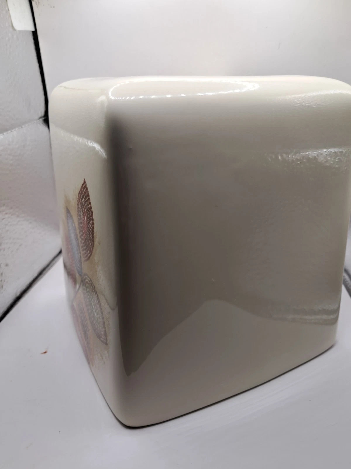 Croscill Ceramic Porcelain Tissue Box Cover Mosaic Leaves Bathroom 5.25" x 6" | eBay