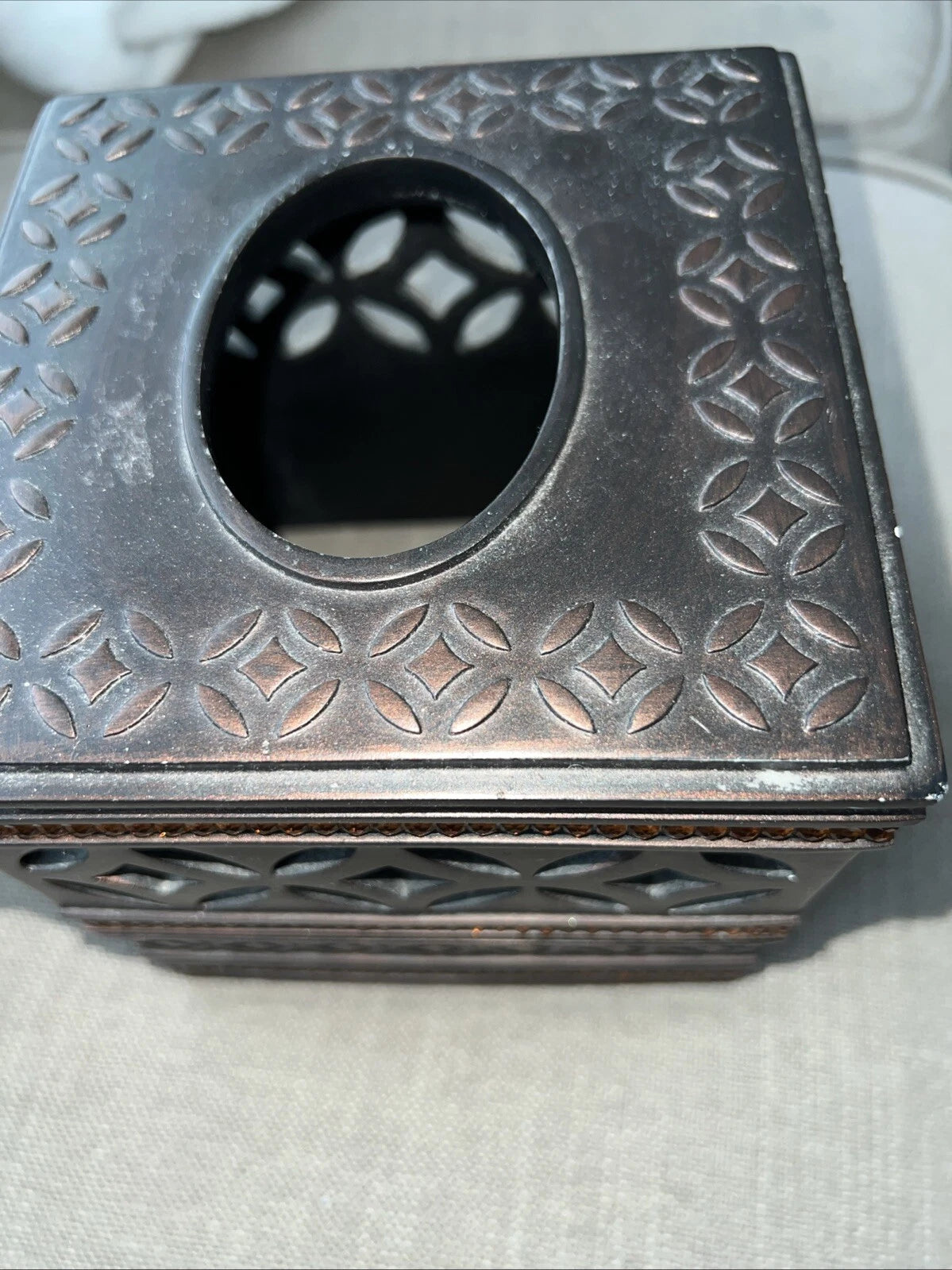 Bed Bath And Beyond Brown Anaka Amber Ornate Tissue Box | eBay