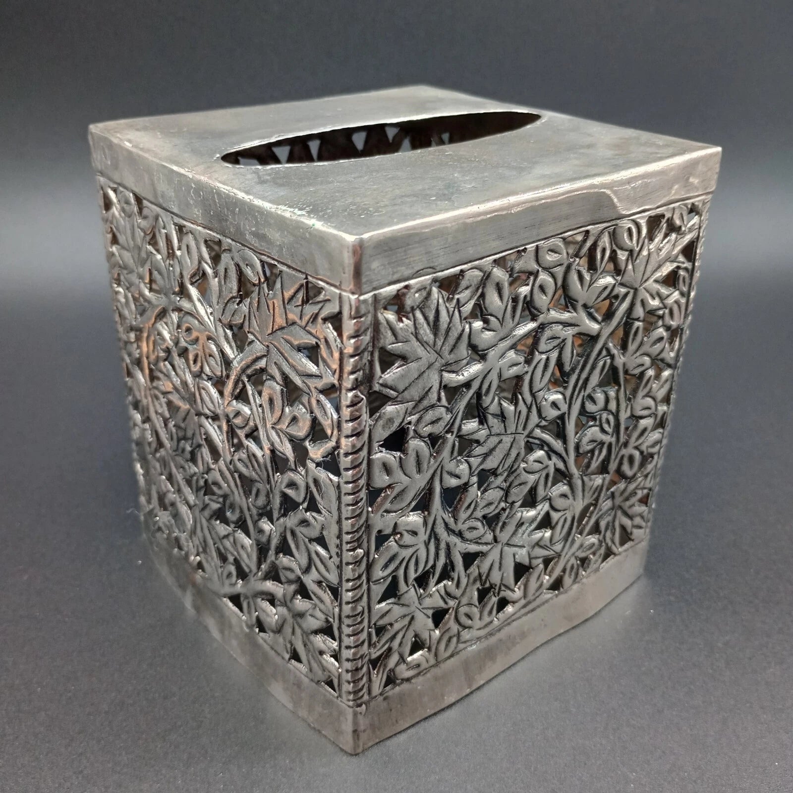 Metal Leaf Filigree Tissue Box Cover Heavy Silvertone | eBay