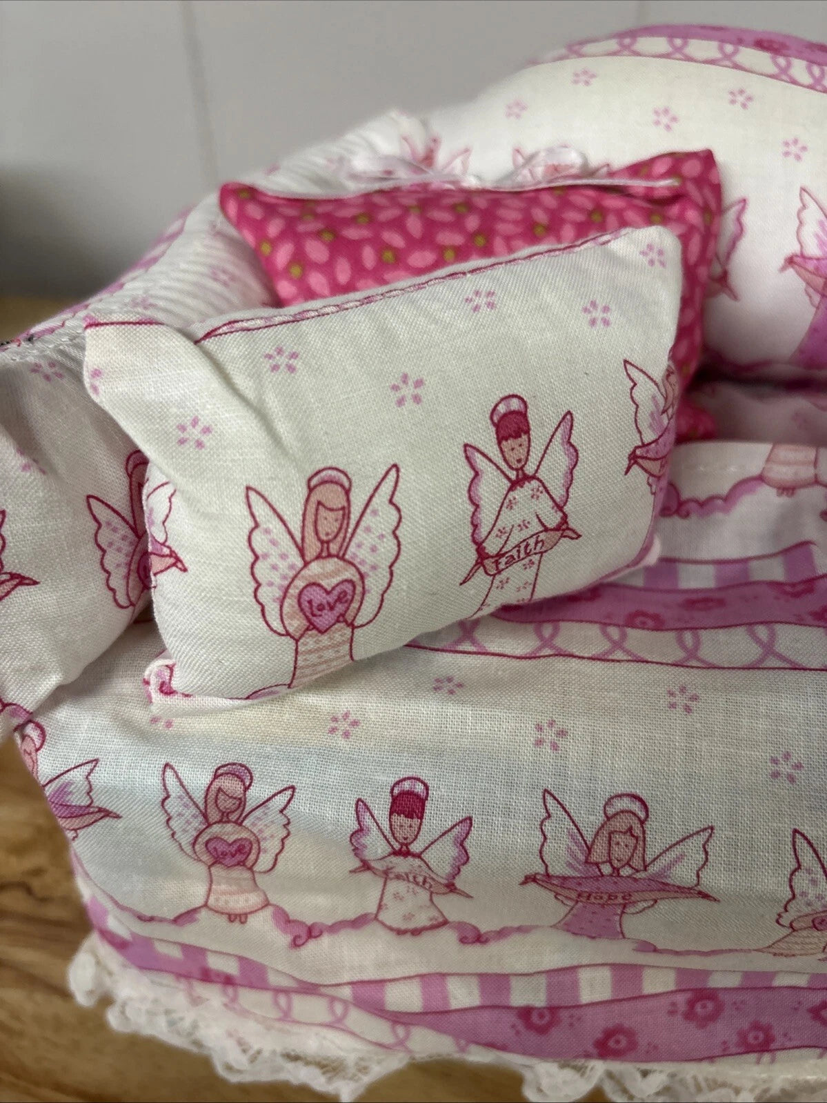 Angels Sofa Couch Tissue Box Cover With Little Pillows Pink And White Dollhouse | eBay