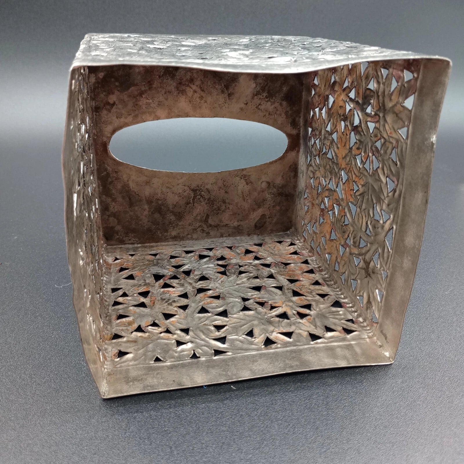 Metal Leaf Filigree Tissue Box Cover Heavy Silvertone | eBay