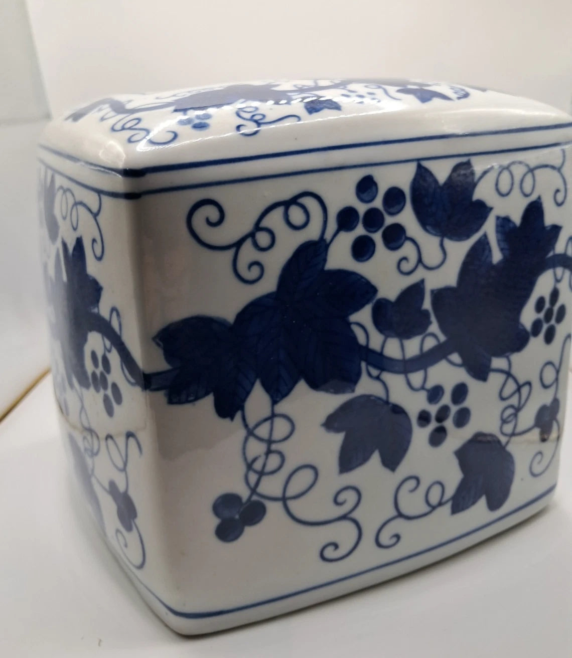 Blue White Grape Vine Leaves Heavy Ceramic Bathroom Tissue Holder 6 1/4" Square | eBay
