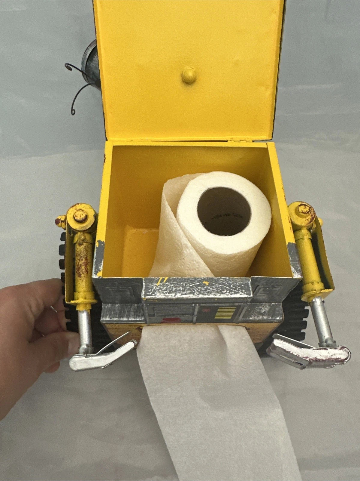 Metal Robot Style Tissue Box Movable Arms Design, Cute Wall-E Inspired w Mag Bug | eBay