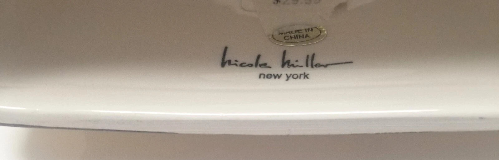 Nicole Miller Ceramic Tissue Box Cover Cream White And Gold Trim 7” X 6” | eBay