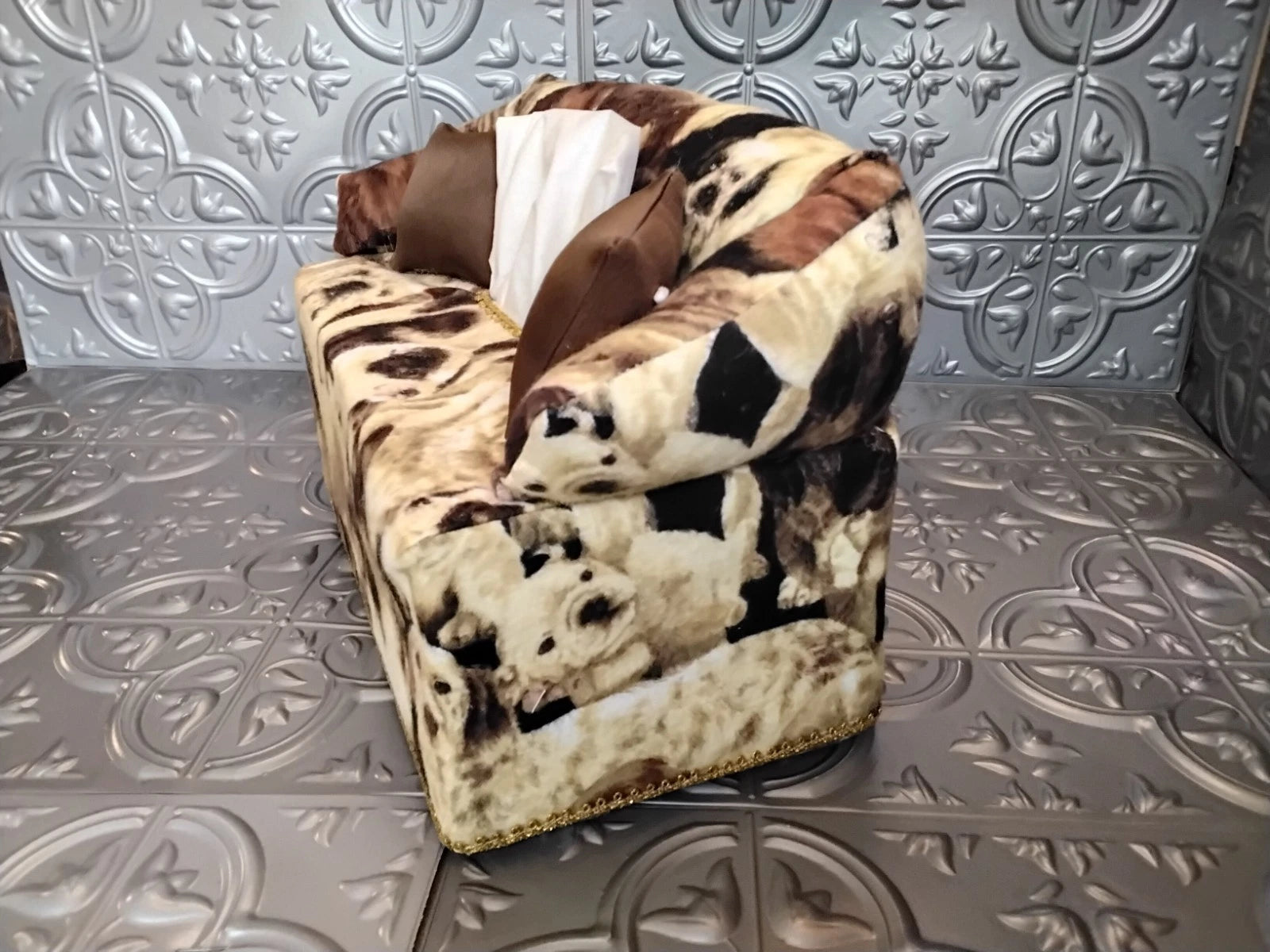 DOGS GALORE SOFA TISSUE BOX COVER NEW HANDMADE FREE TISSUES | eBay