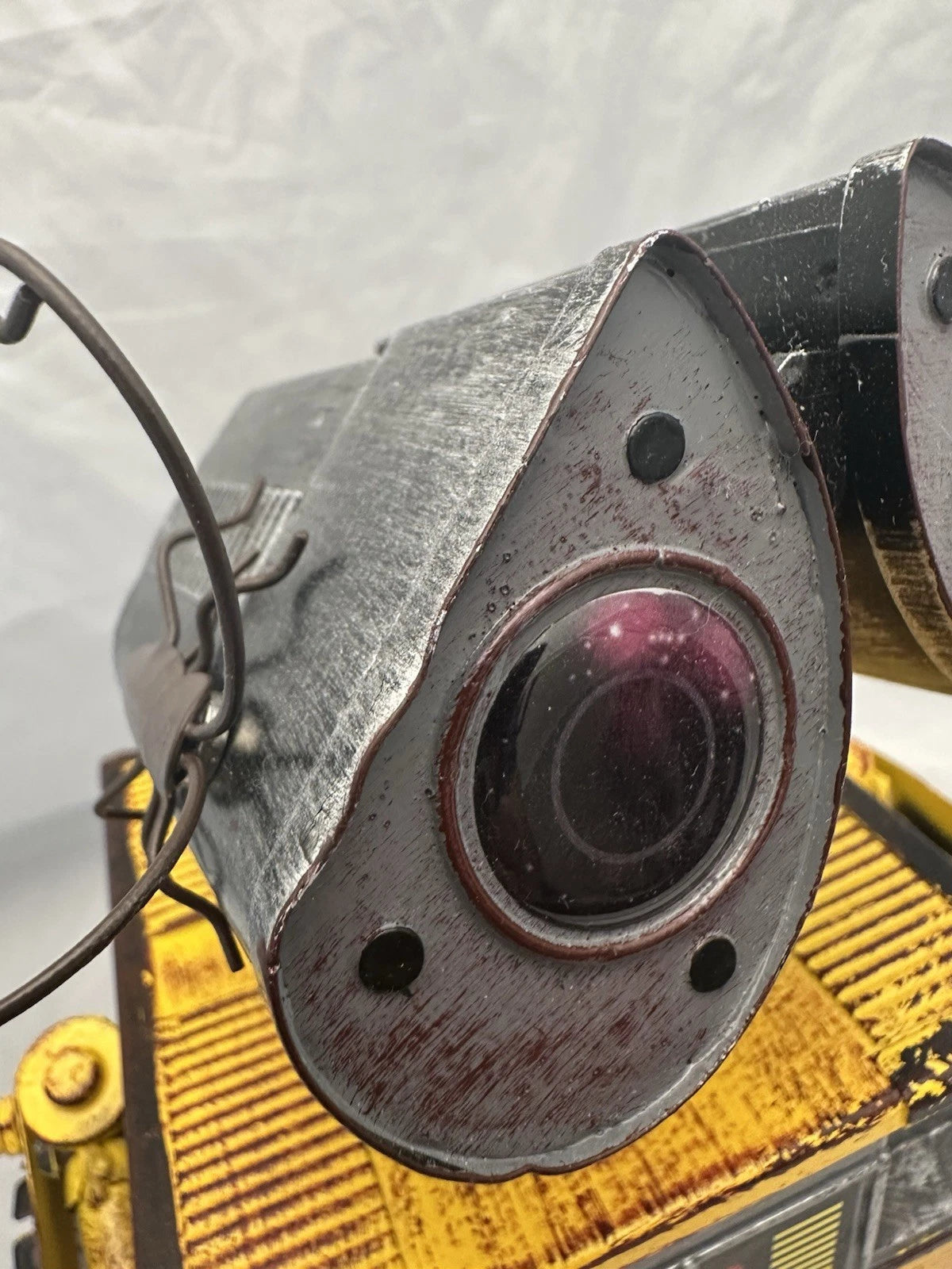 Metal Robot Style Tissue Box Movable Arms Design, Cute Wall-E Inspired w Mag Bug | eBay