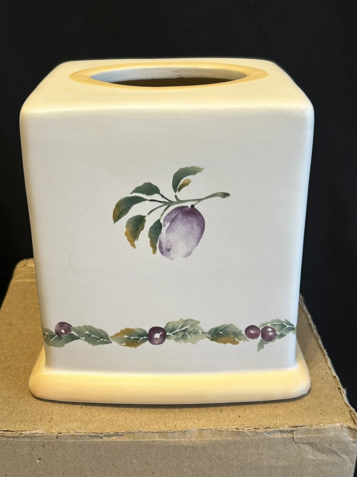 PFALTZGRAFF GIFTWARE PF 2027 STONEWARE TISSUE BOX COVER GRAPES In Box | eBay