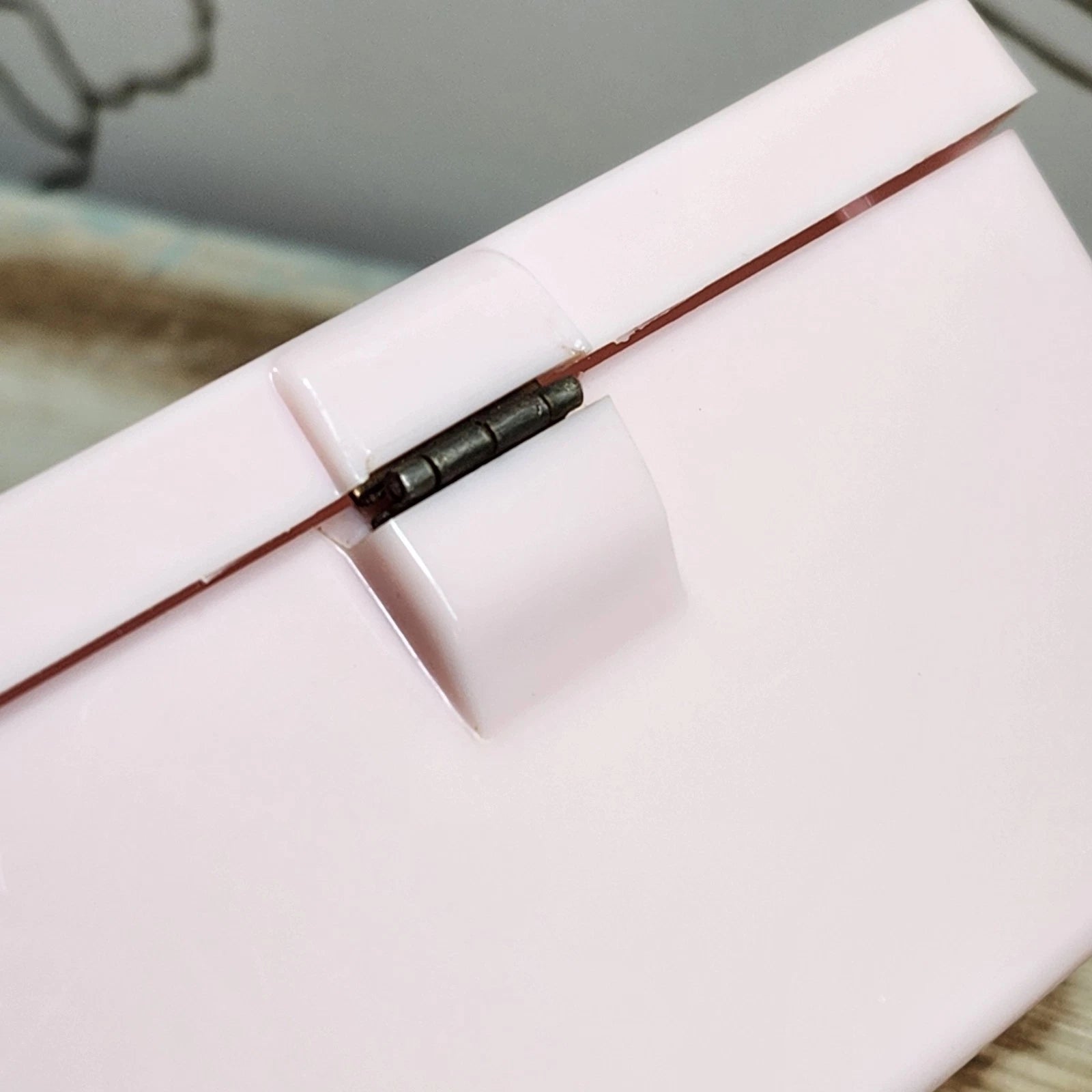 Vintage Pink Plastic Tissue Box Holder Hinged Lid Scalloped Edges | eBay