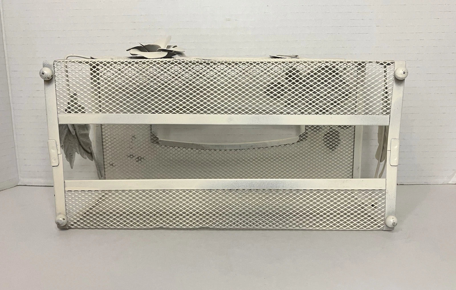 Vintage Tissue Box Holder White Metal Mesh w/Roses Hollywood Regency Style | eBay