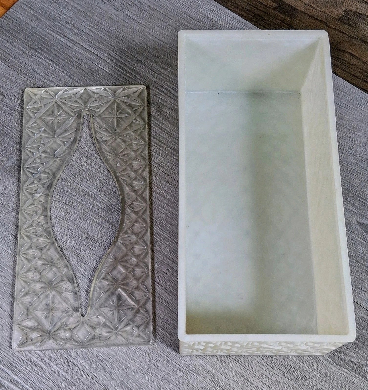 1963 Vtg Tissue Kleenex Box Starburst Acrylic MCM Atomic Clear/Faux Milk Glass | eBay