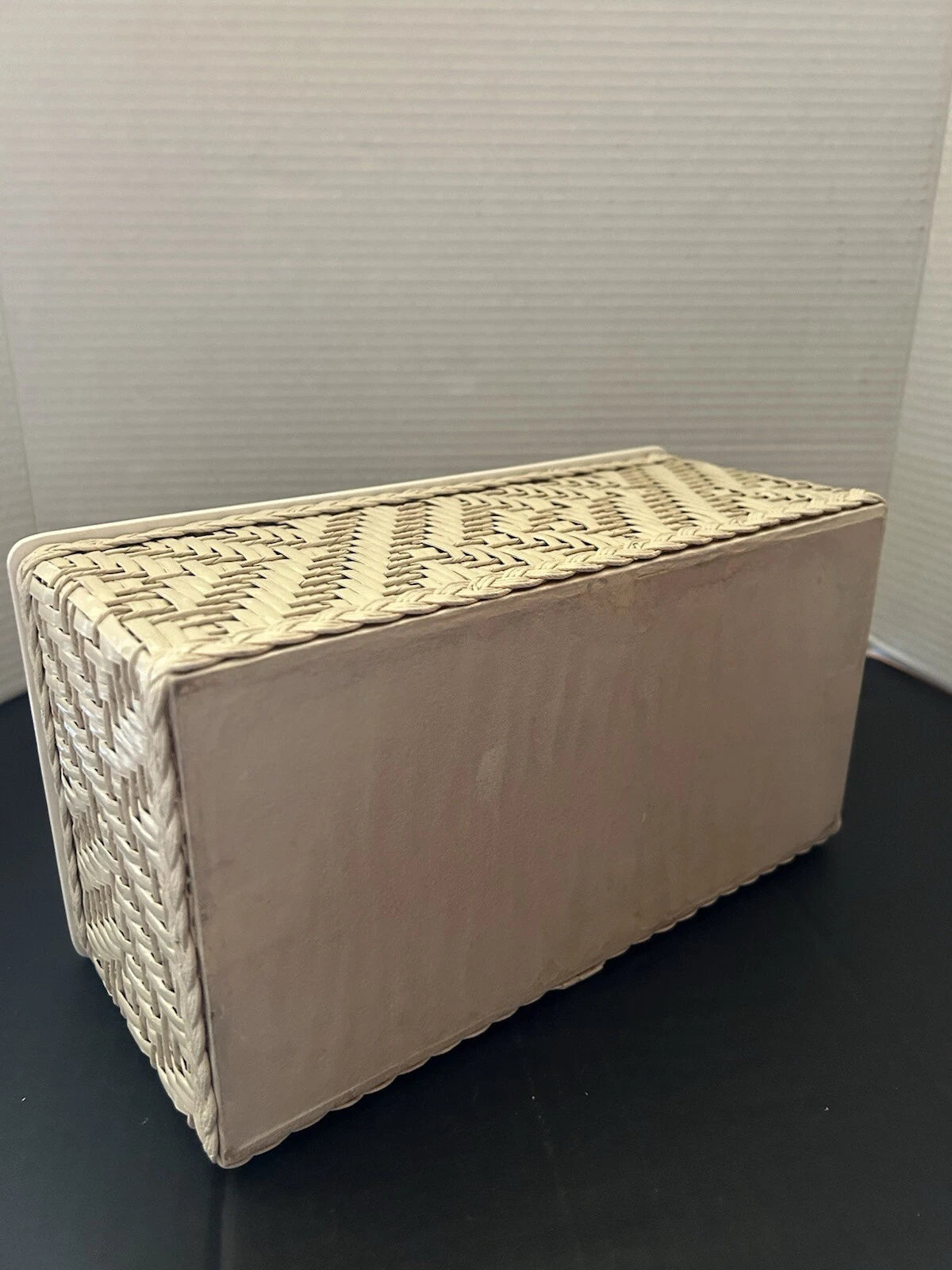 Vintage Wicker Tissue Box Cover Faux Pearl Removable Lid 4.5 Inches Deep | eBay