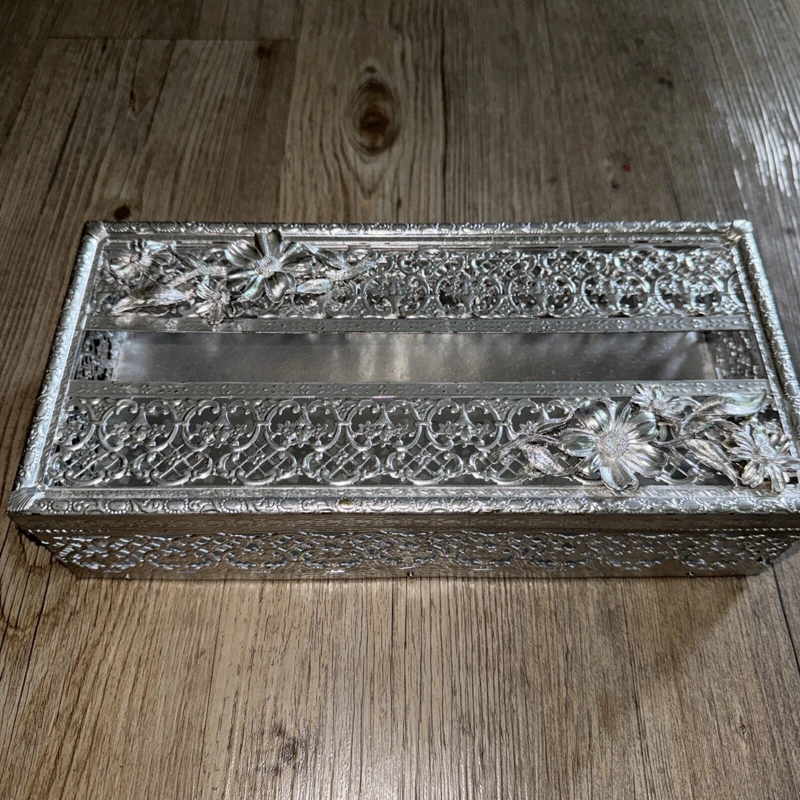 Vintage MCM Silver Tone Elegant Tissue Box Holder Ornate Hollywood Regency Daisy | eBay