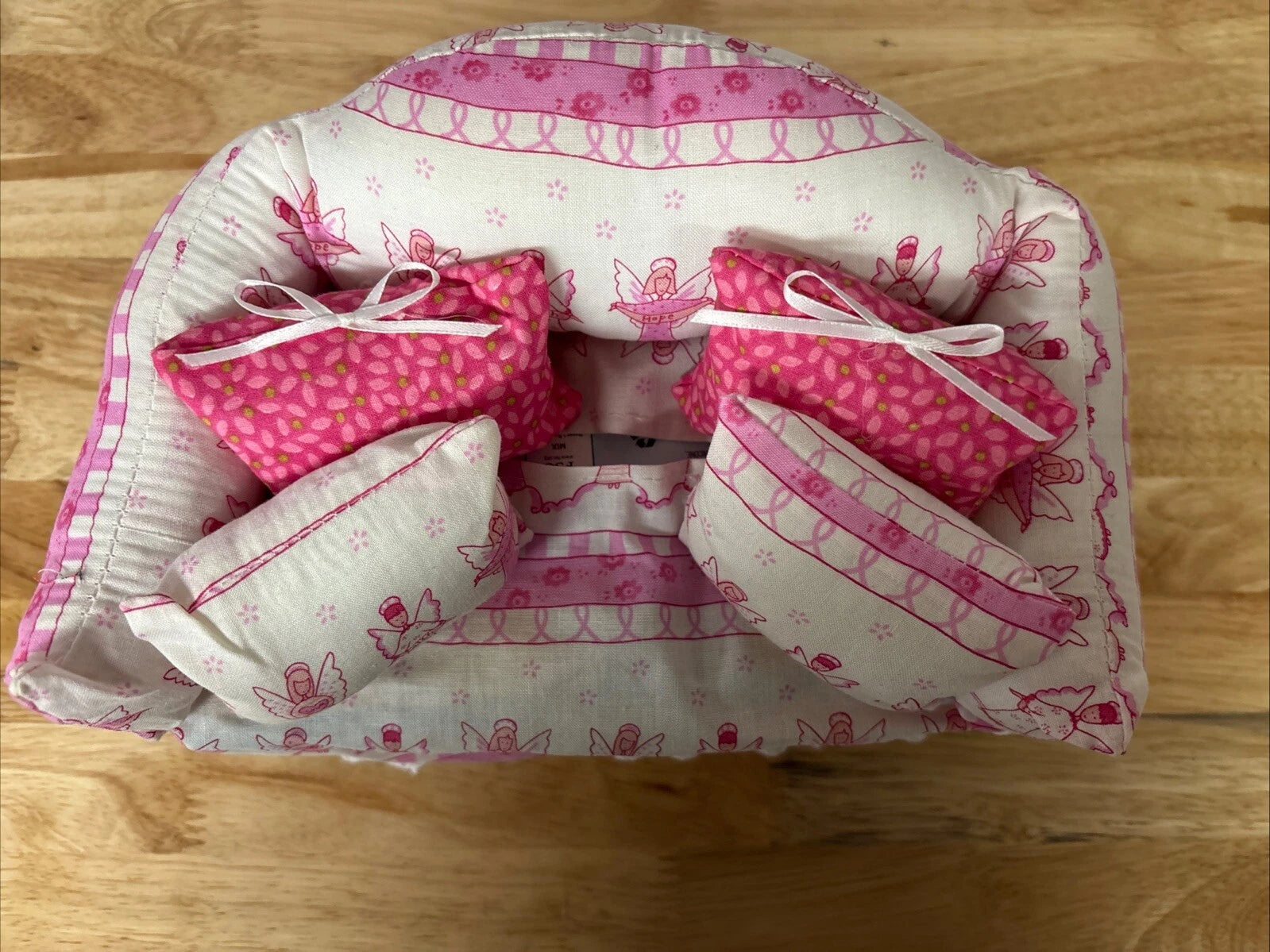 Angels Sofa Couch Tissue Box Cover With Little Pillows Pink And White Dollhouse | eBay