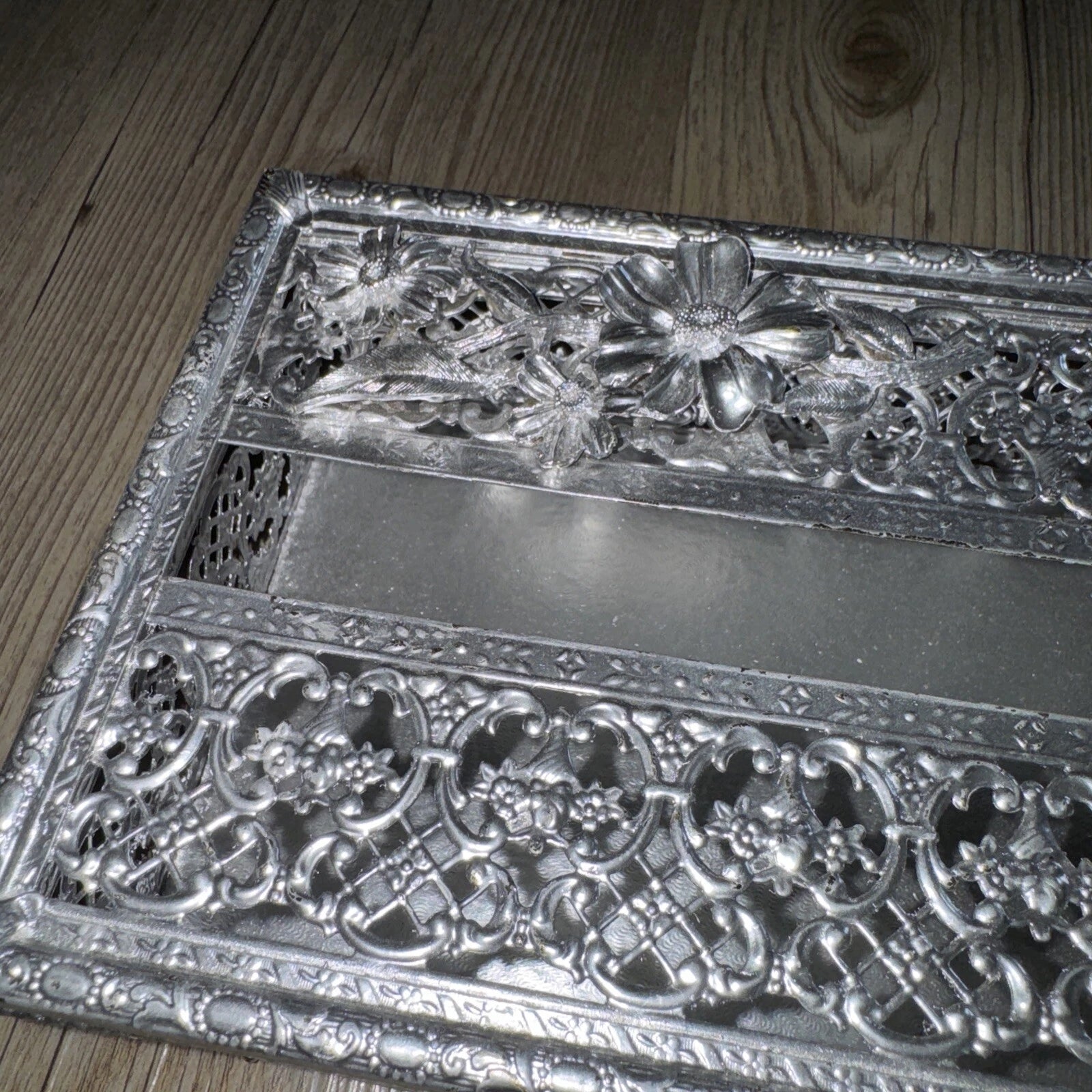 Vintage MCM Silver Tone Elegant Tissue Box Holder Ornate Hollywood Regency Daisy | eBay