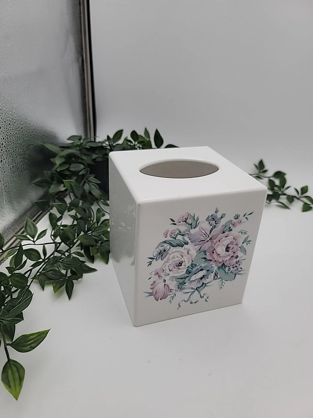 Vtg White Acrylic Tissue Box Cover Romantic Floral Bouquet | eBay