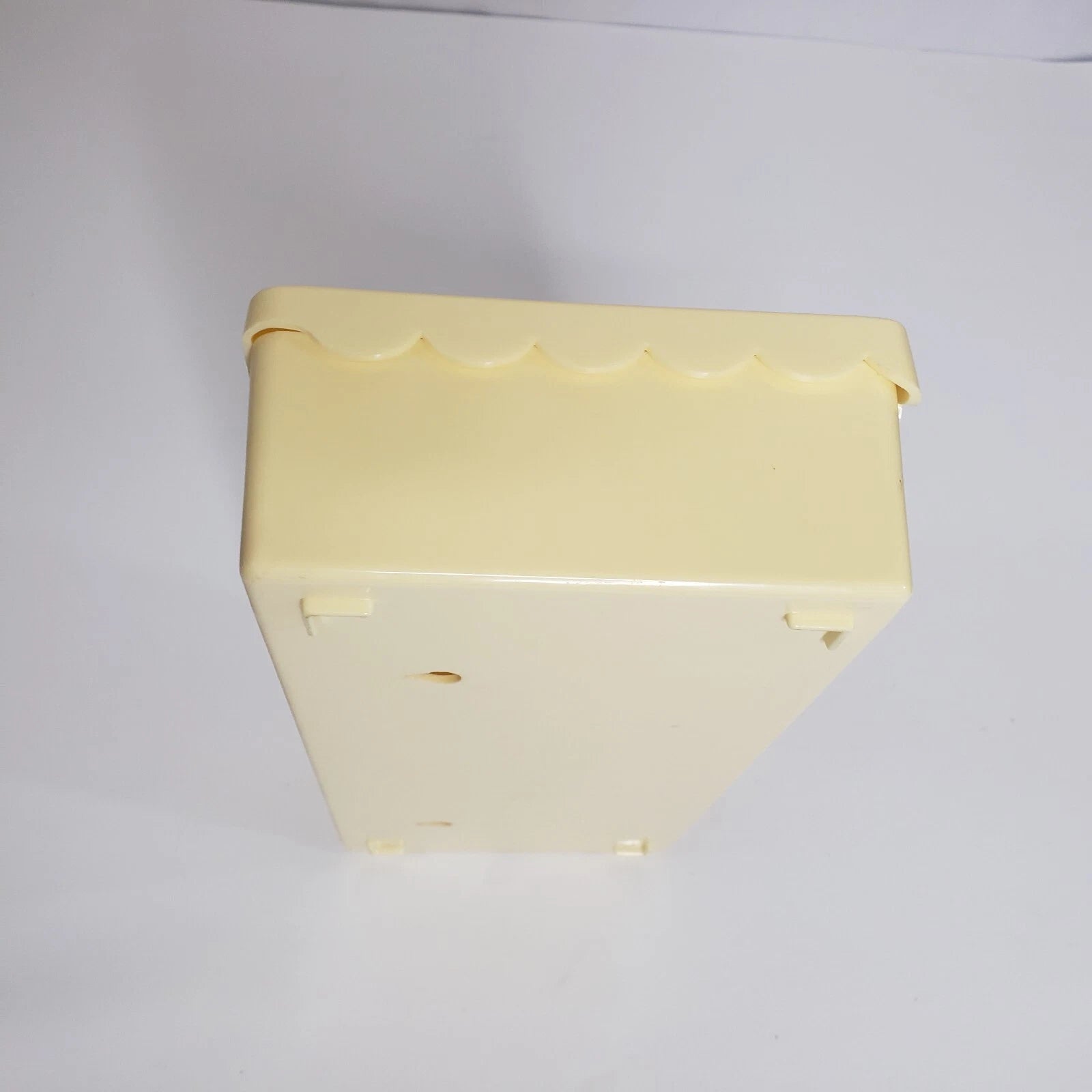 Vtg Plastic Kleenex Tissue Box Holder Bathroom Decor Butterfly Wall Mount Hinged | eBay