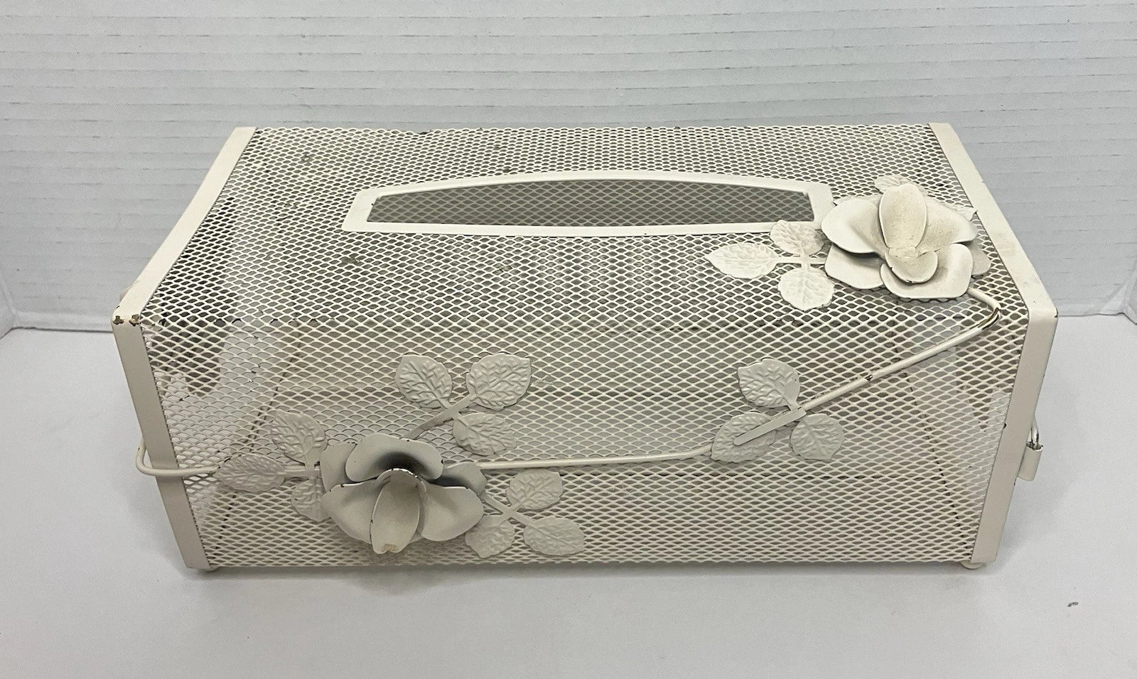 Vintage Tissue Box Holder White Metal Mesh w/Roses Hollywood Regency Style | eBay