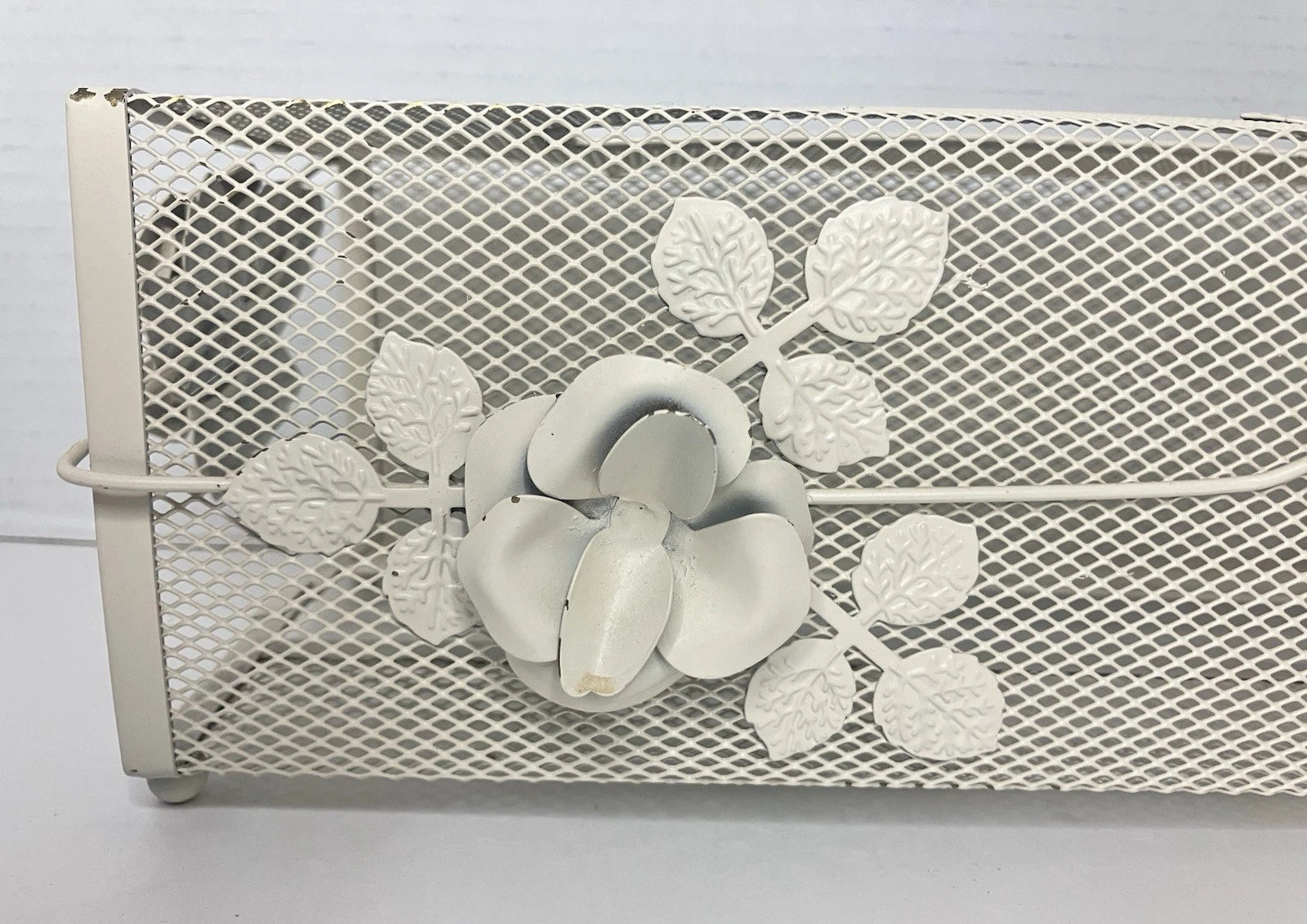 Vintage Tissue Box Holder White Metal Mesh w/Roses Hollywood Regency Style | eBay