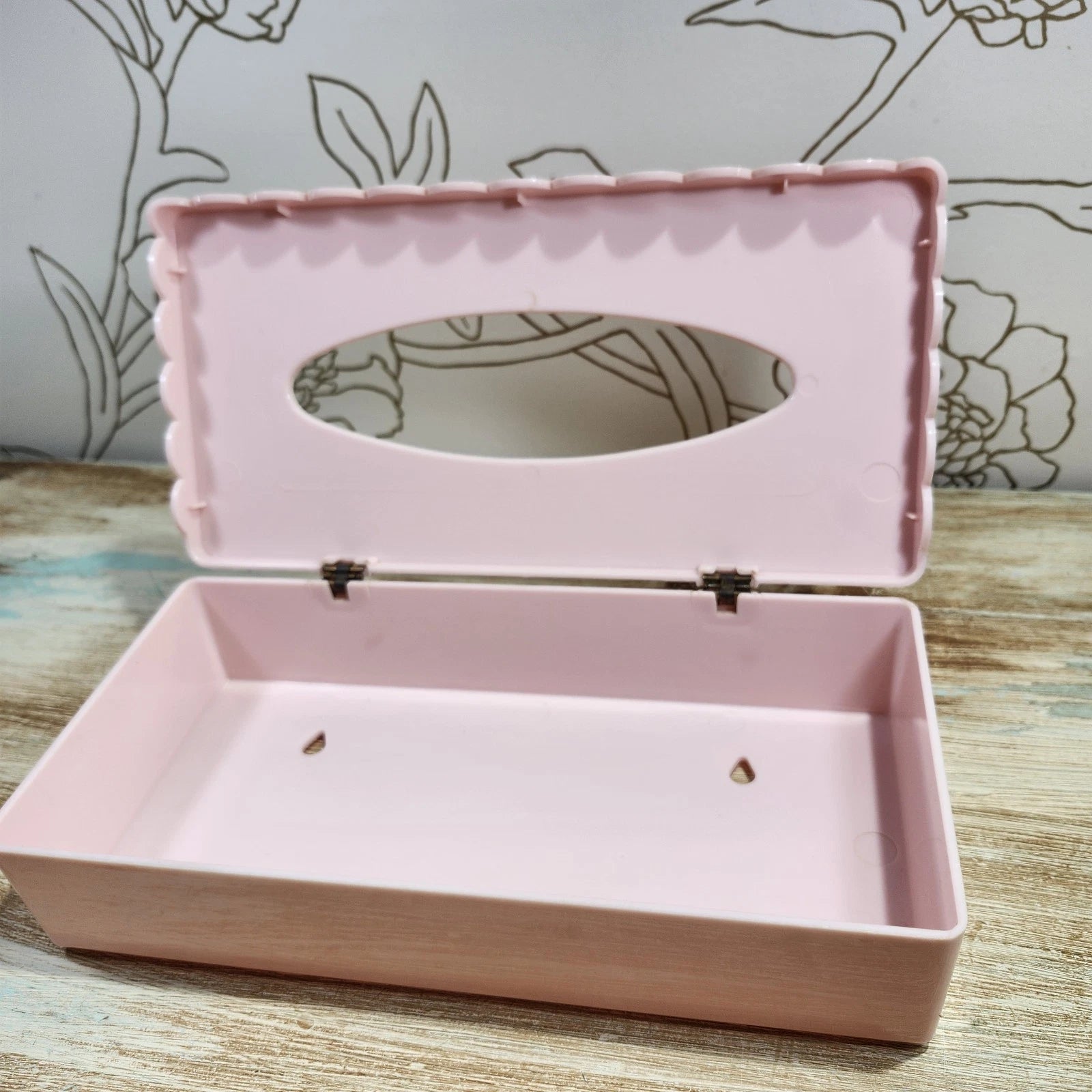 Vintage Pink Plastic Tissue Box Holder Hinged Lid Scalloped Edges | eBay