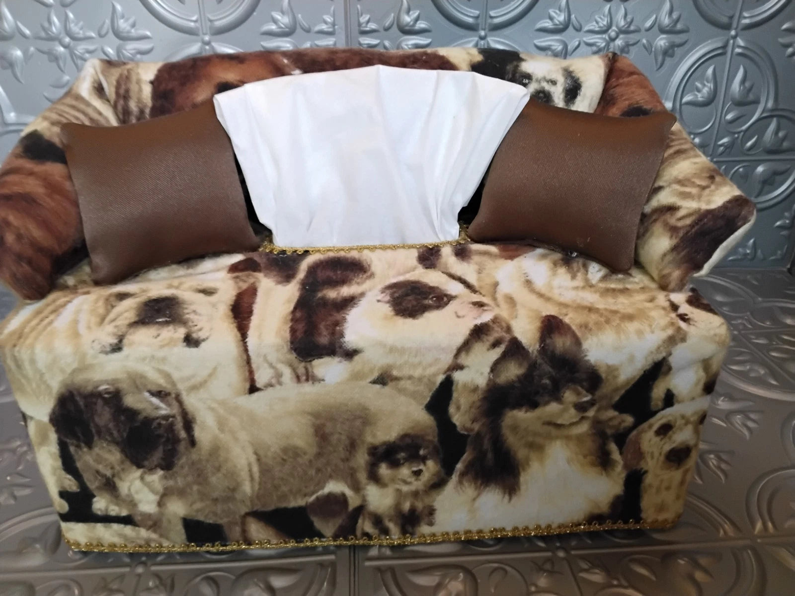 DOGS GALORE SOFA TISSUE BOX COVER NEW HANDMADE FREE TISSUES | eBay