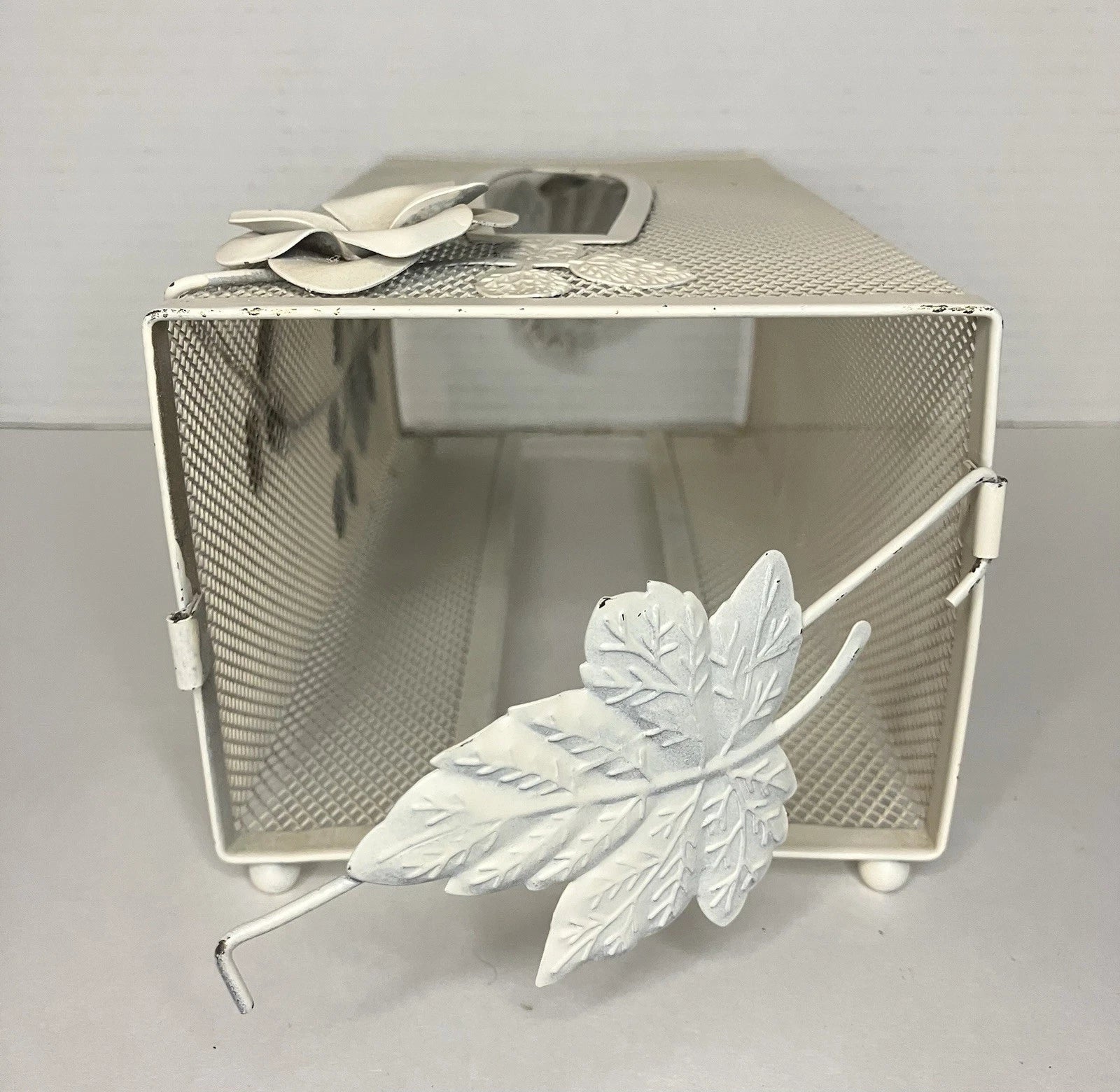 Vintage Tissue Box Holder White Metal Mesh w/Roses Hollywood Regency Style | eBay