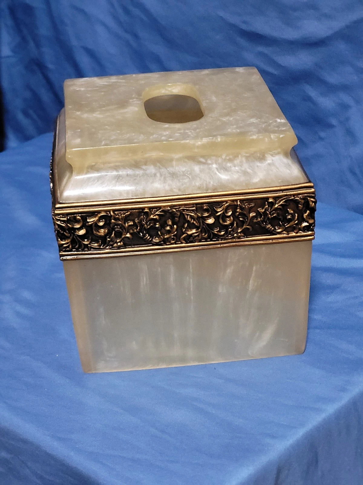Wamsutta Adagio Faux Marble & Brass Tissue Box Cover EUC | eBay