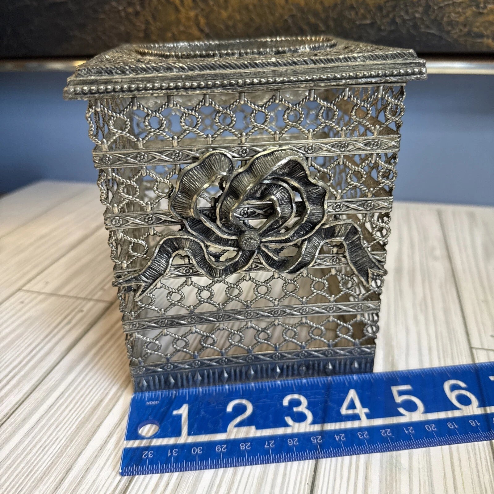 Hollywood Regency MCM Metal Gold Filigree Square Tissue Box Cover Applied Bow | eBay