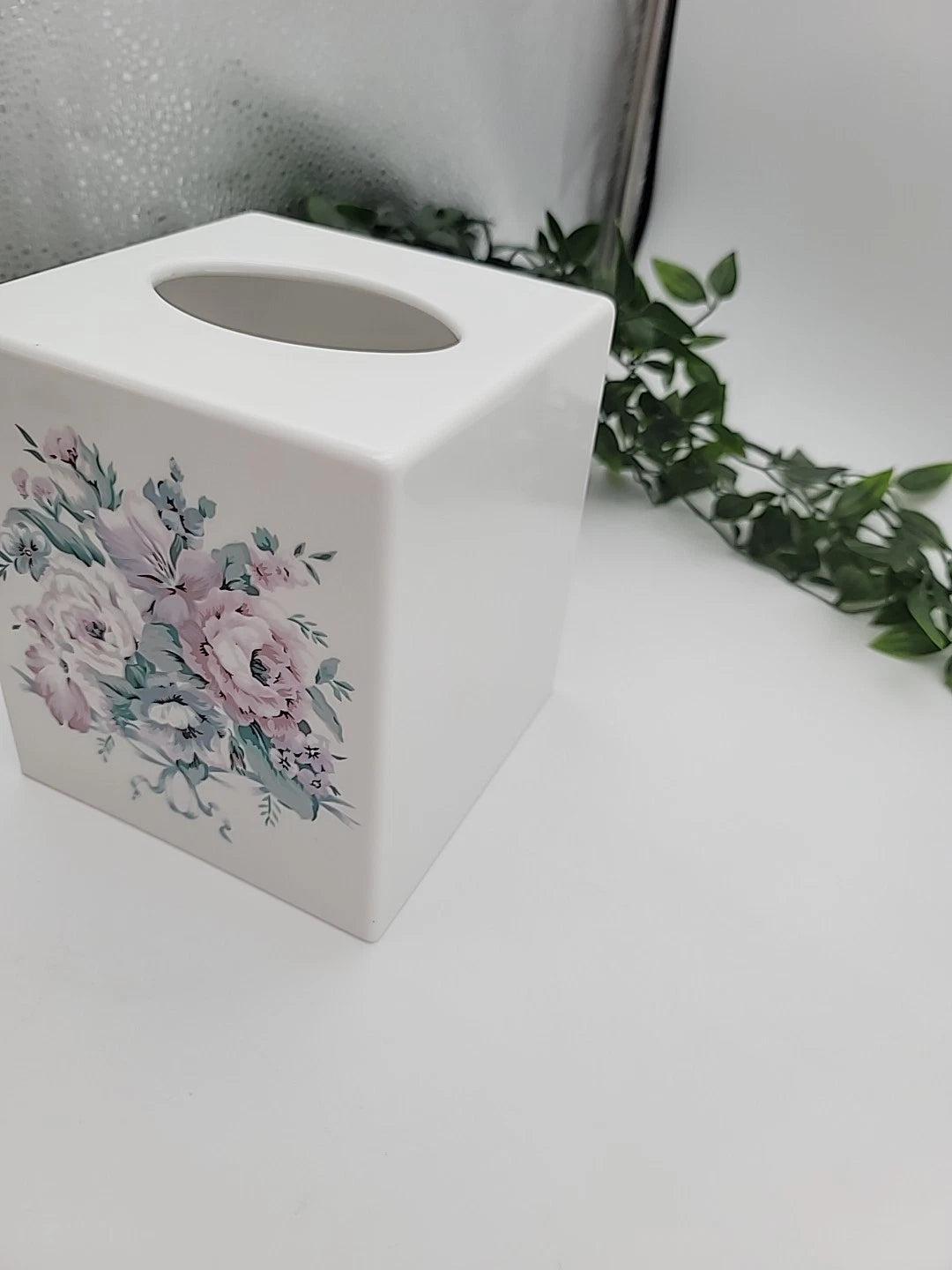 Vtg White Acrylic Tissue Box Cover Romantic Floral Bouquet | eBay