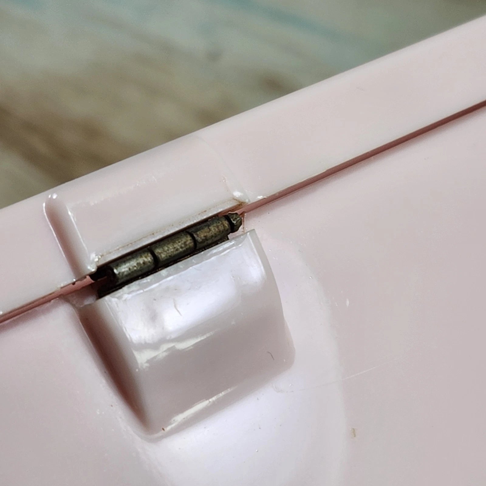 Vintage Pink Plastic Tissue Box Holder Hinged Lid Scalloped Edges | eBay