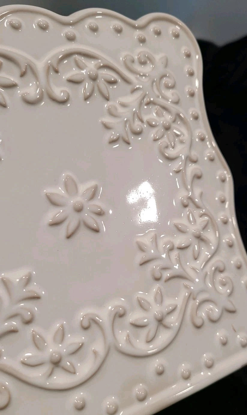 White CREATIVE BATH Floral Lace Ceramic Tissue Box Cover- 6.25" Square | eBay